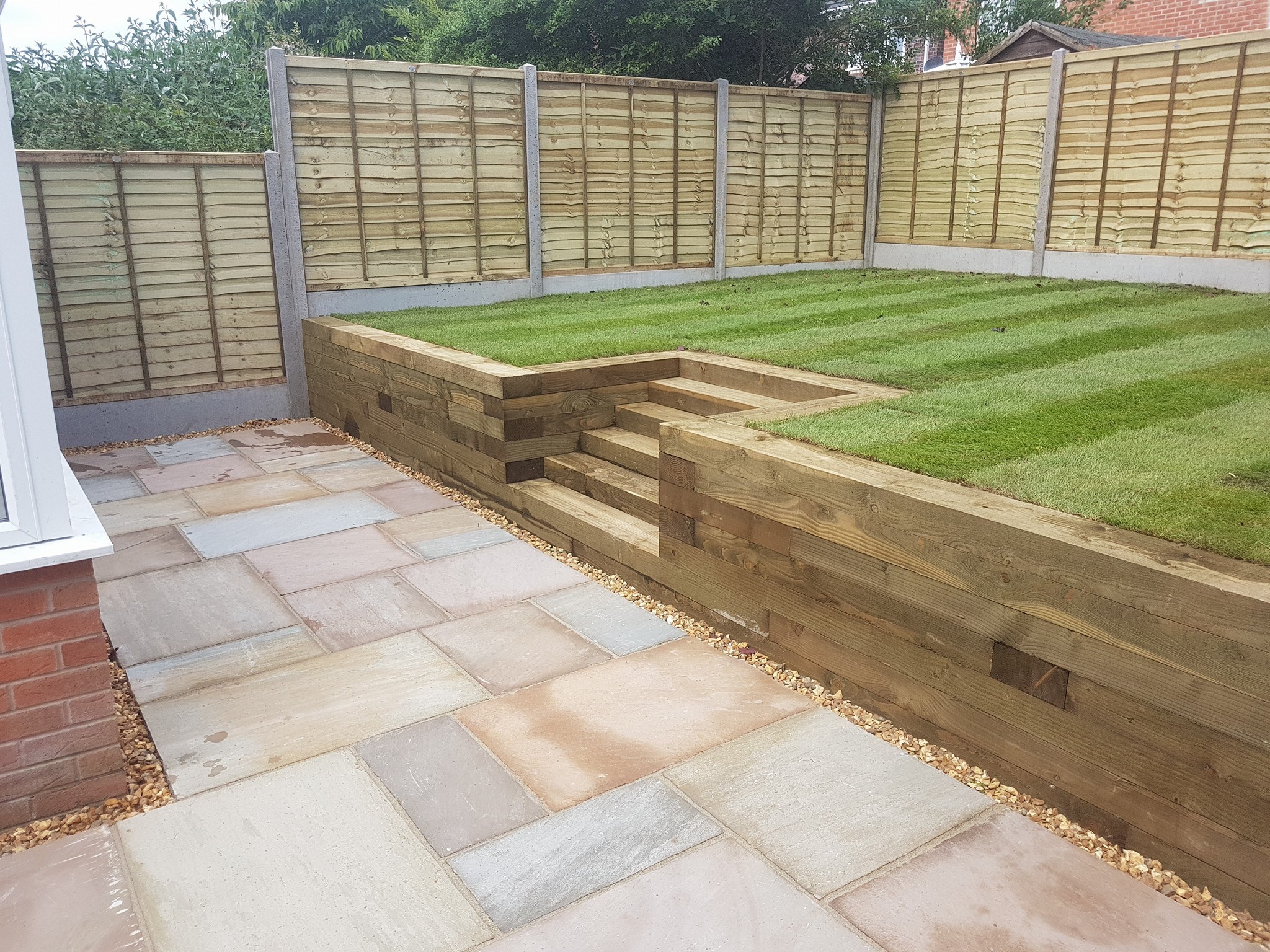 A newly installed timber fence by Hereford Fencing & Landscaping