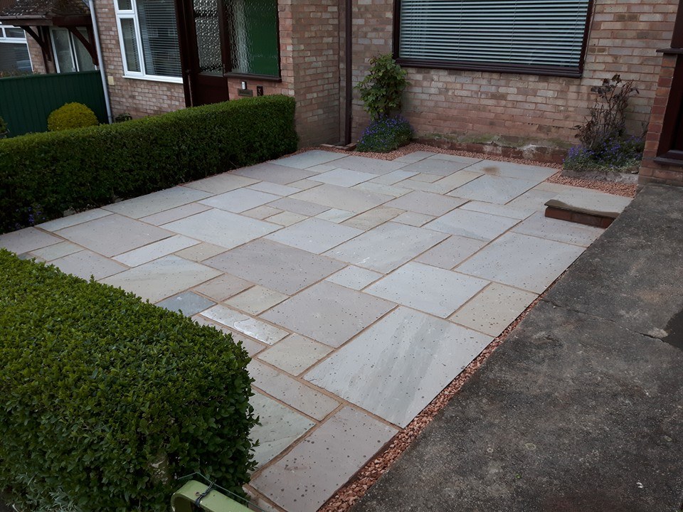 Sandstone paving at Prospect Walk